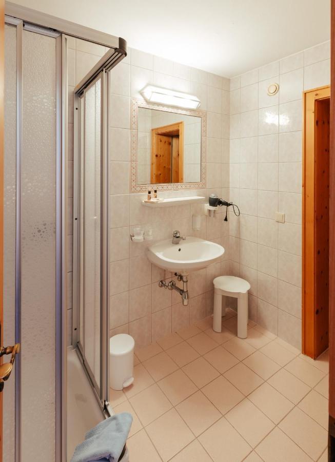 St-leonhard Hotel